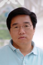 Dr. Guigen Zhang